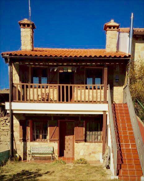 Gasthaus El Piornal Navarredonda Exterior foto